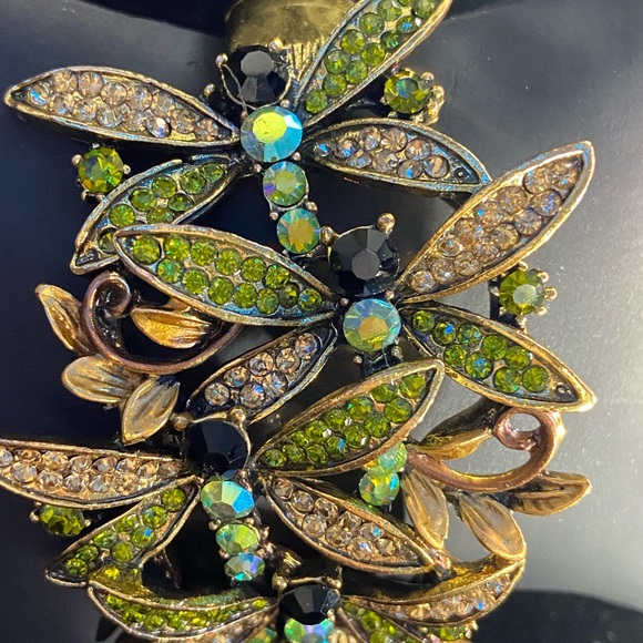 Dragonfly Bangle - Picture 7 of 8